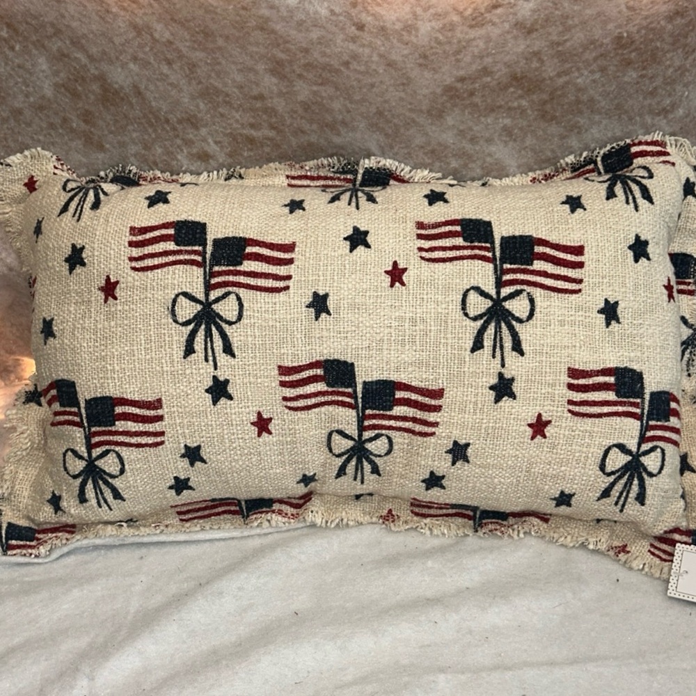 Cupcakes And Cashmere Homespun Americana Flag Pillow With Bows 24x14” July 4th